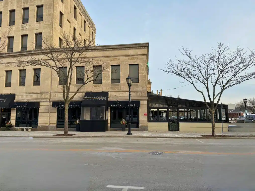 Hey Elmhurst! - Christmas in Elmhurst, IL - Pazzi di Pizza