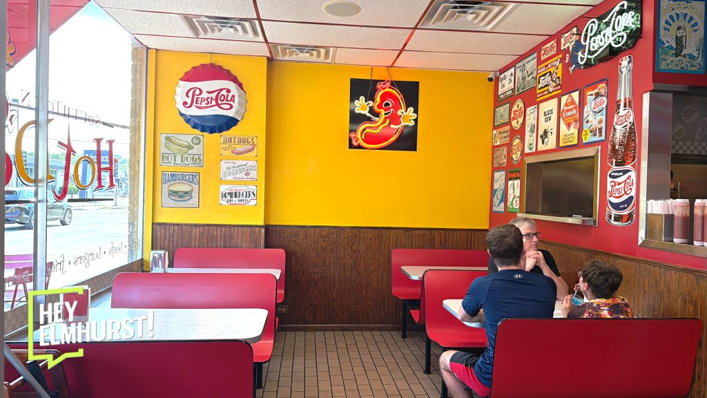 Southtown Hot Dogs — Inside 03