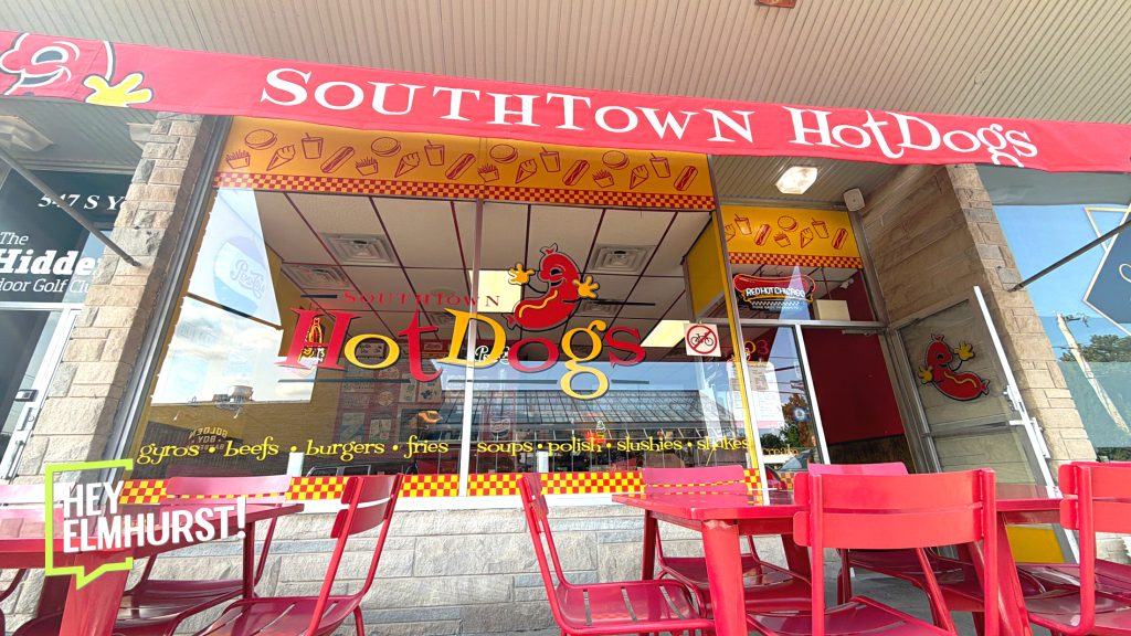 Southtown Hot Dogs — Outside 02