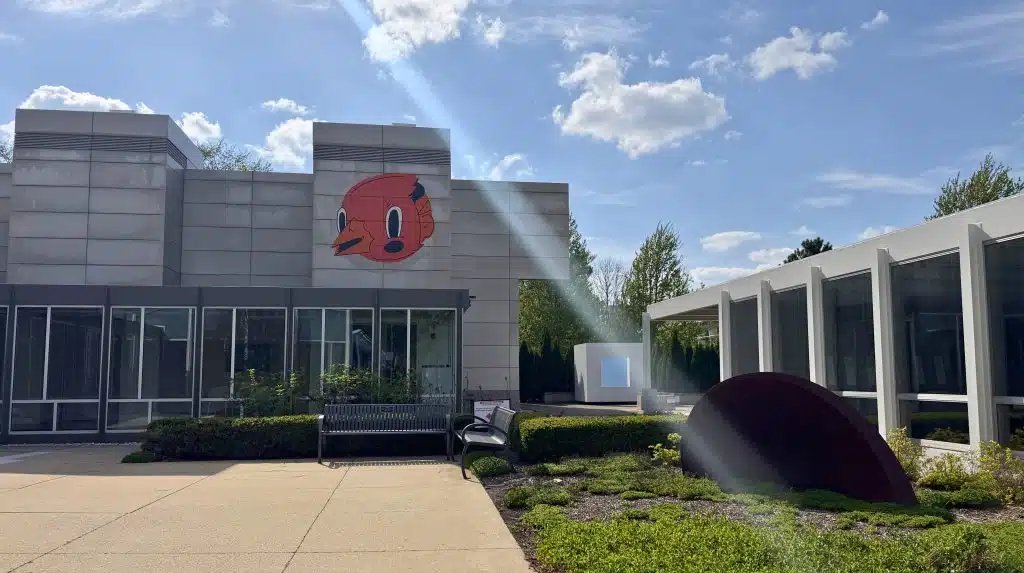 Hey Elmhurst! - Art Crawl - Elmhurst Art Museum - Bird City Saint - The Curl