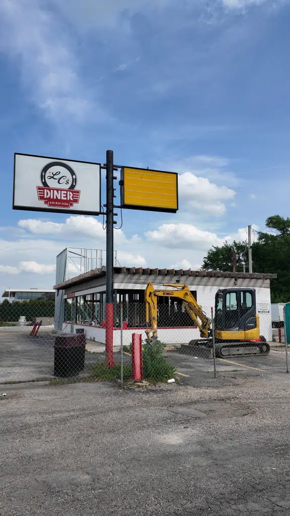 Hey Elmhurst! - LC's Diner